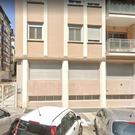 דירות Happy Rome Casa Vacanze מראה חיצוני תמונה